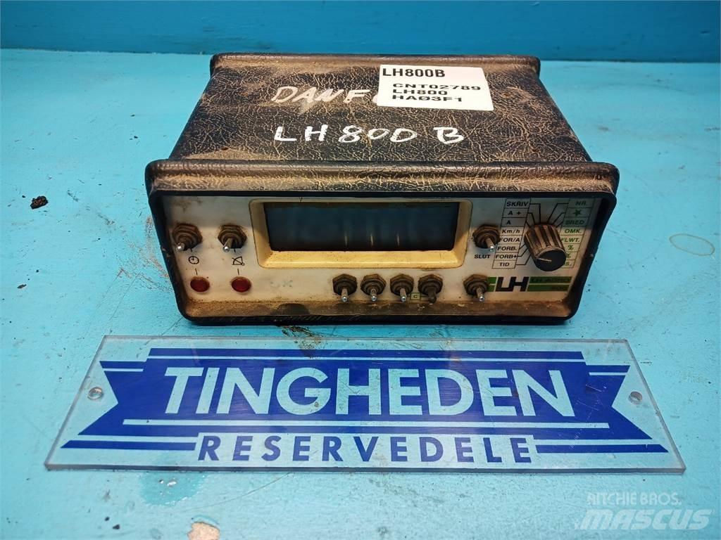  LH800 Sivi gübre ve ilaç tankerleri