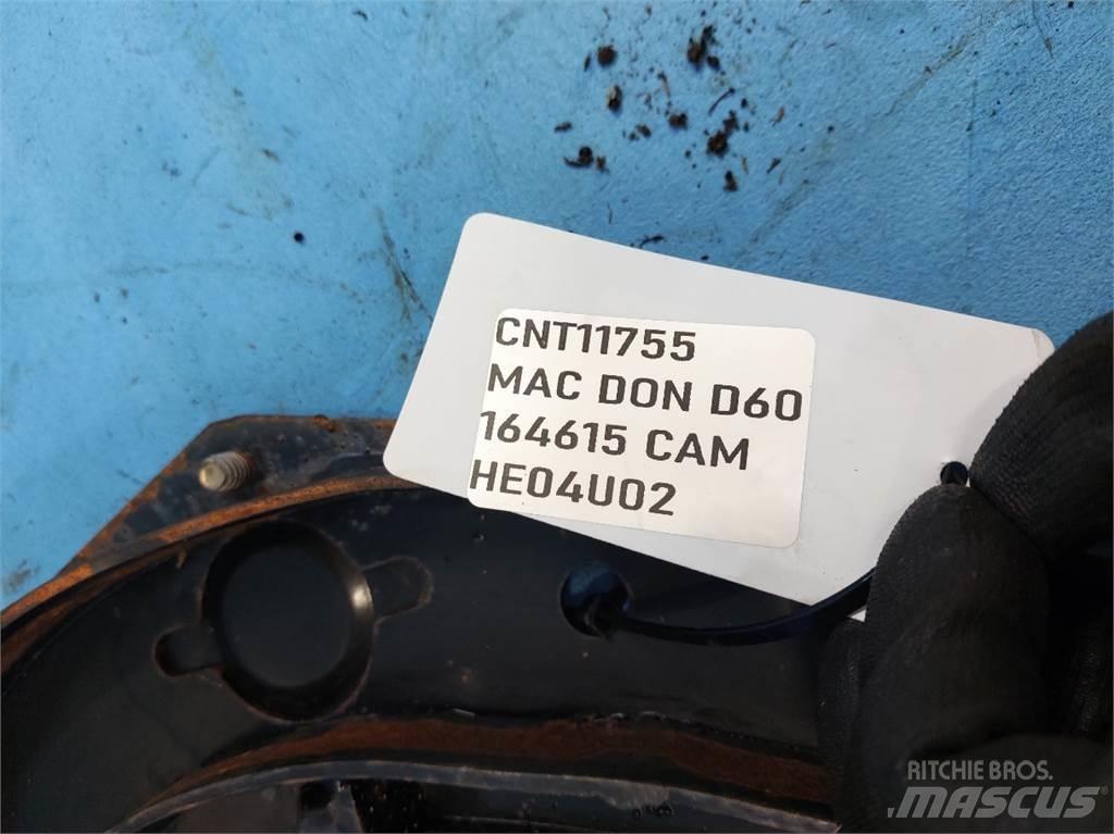 MacDon D60 Biçerdöver aksesuarlari
