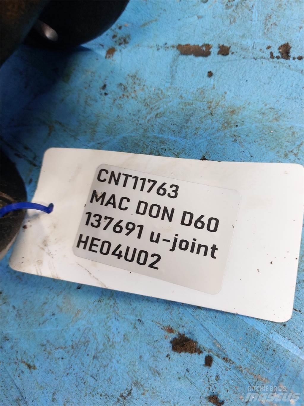 MacDon D60 Biçerdöver aksesuarlari