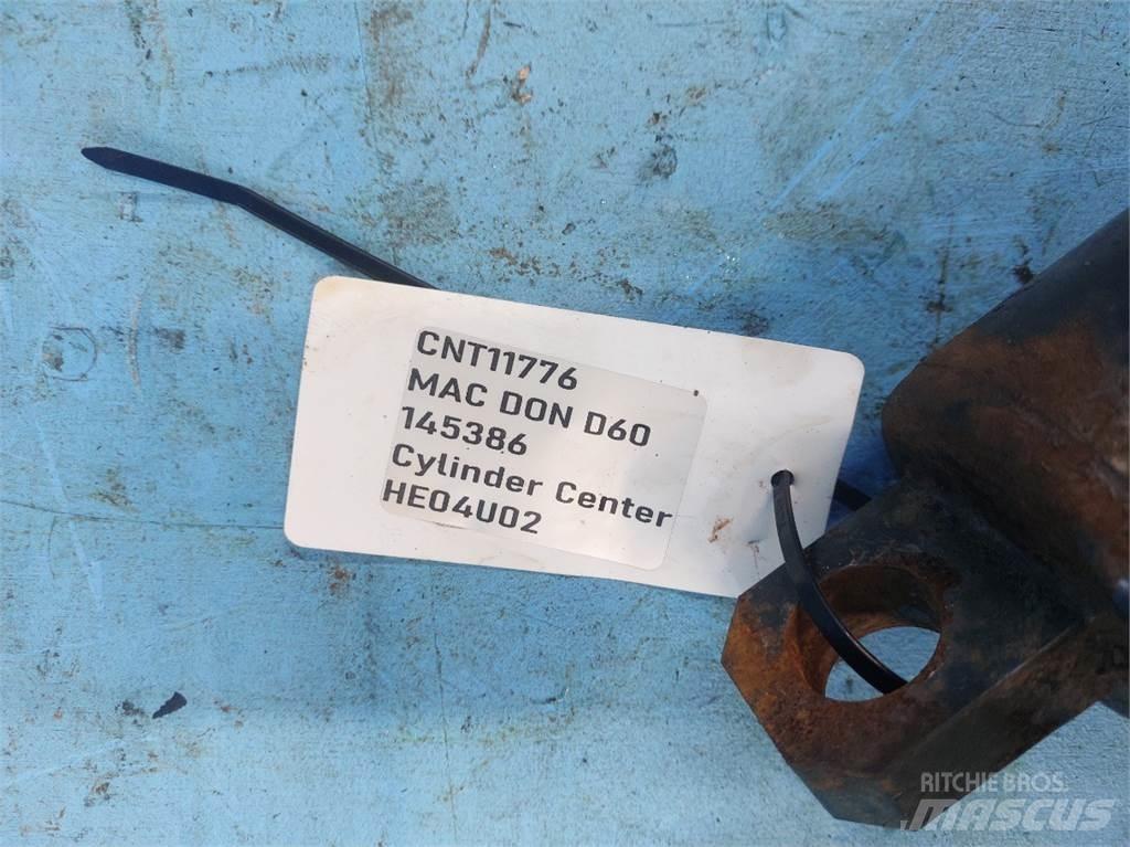 MacDon D60 Biçerdöver aksesuarlari