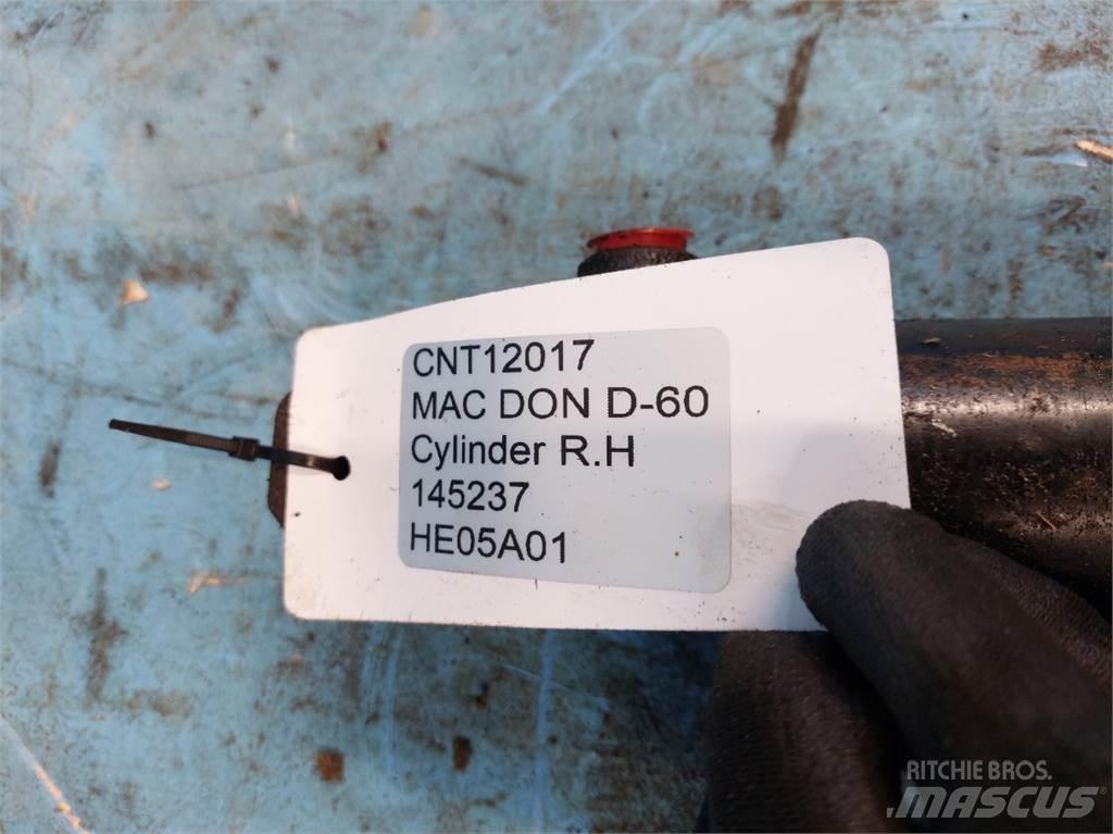 MacDon D60 Biçerdöver aksesuarlari