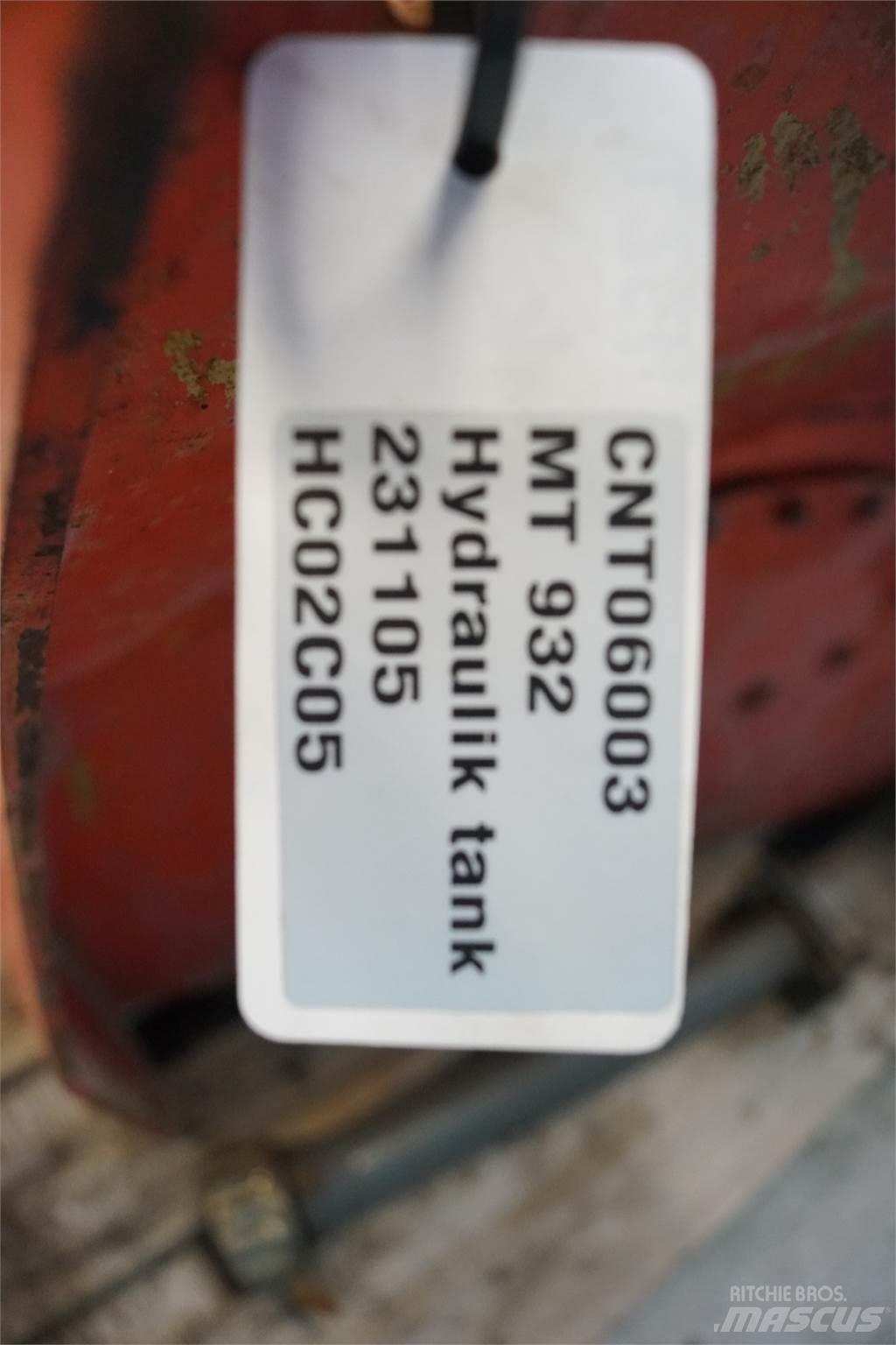Manitou MT 932T Radyatörler