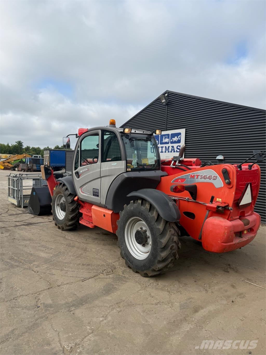 Manitou MT1440 Teleskopik yükleyiciler