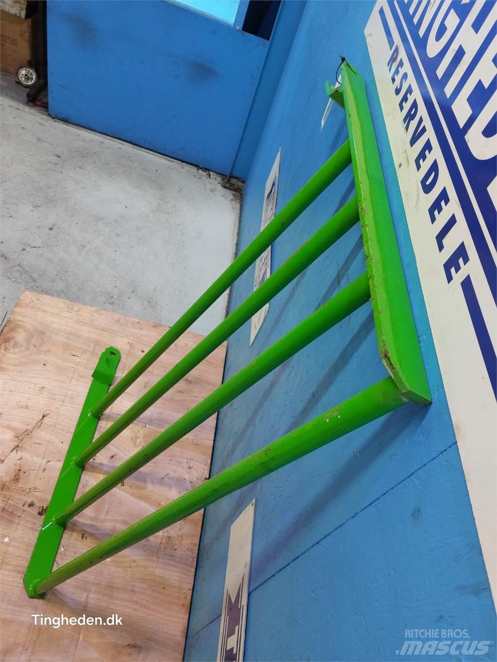 Merlo  Elekli kepçeler