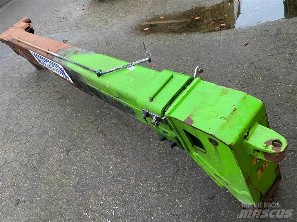 Merlo 25.6 Bomlar ve kollar
