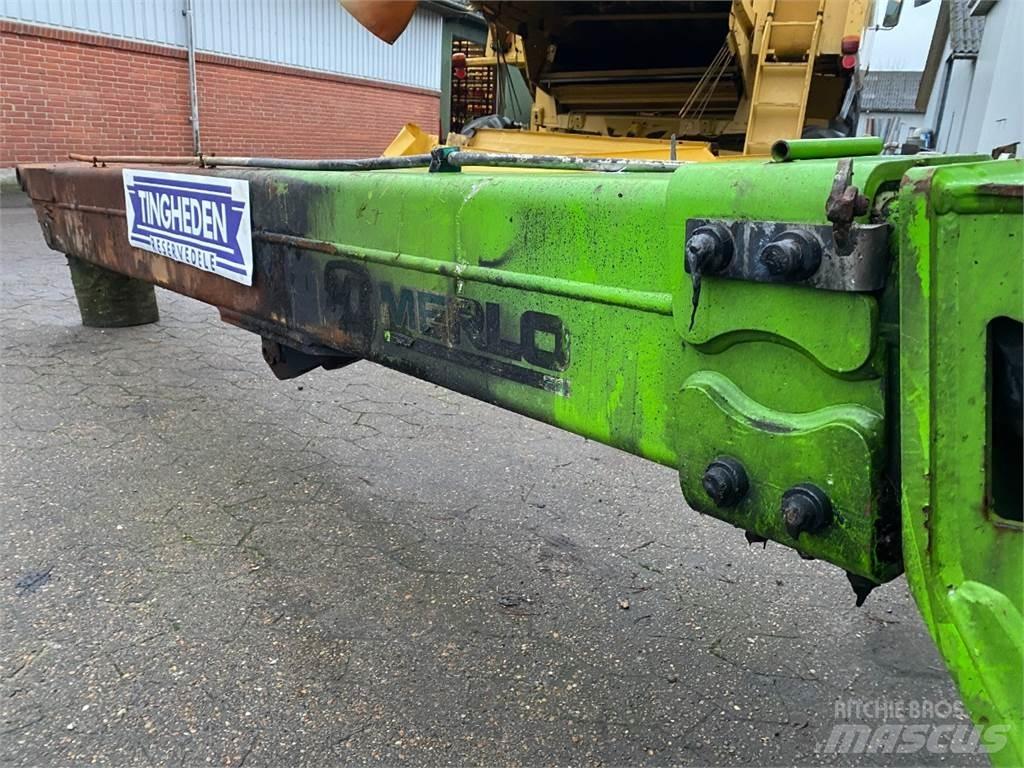 Merlo 25.6 Bomlar ve kollar