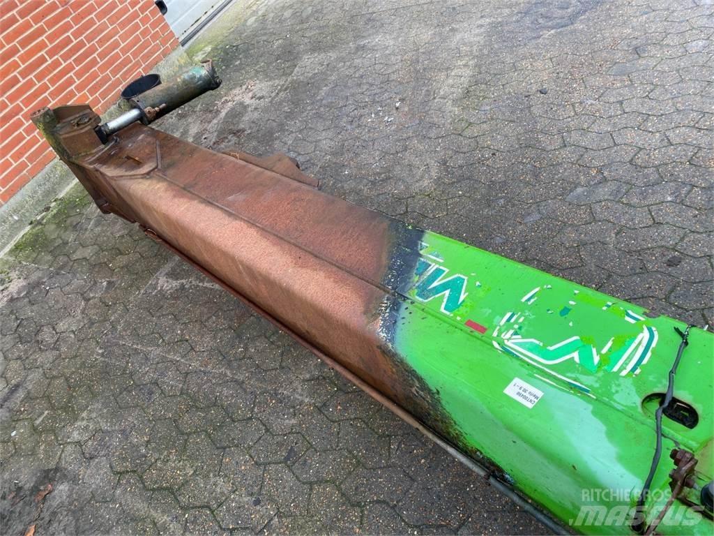 Merlo 30.9 Bom Bomlar ve kollar