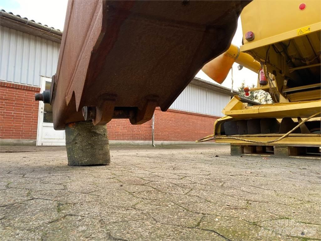 Merlo 40.7 Bomlar ve kollar