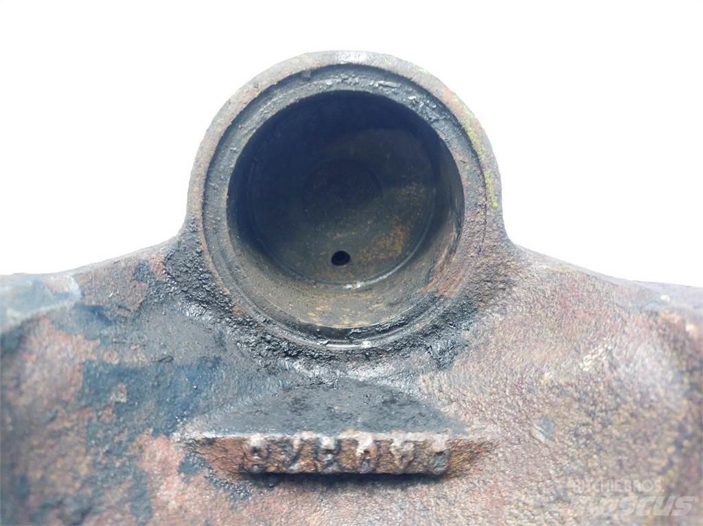 Merlo P41.7 Akslar