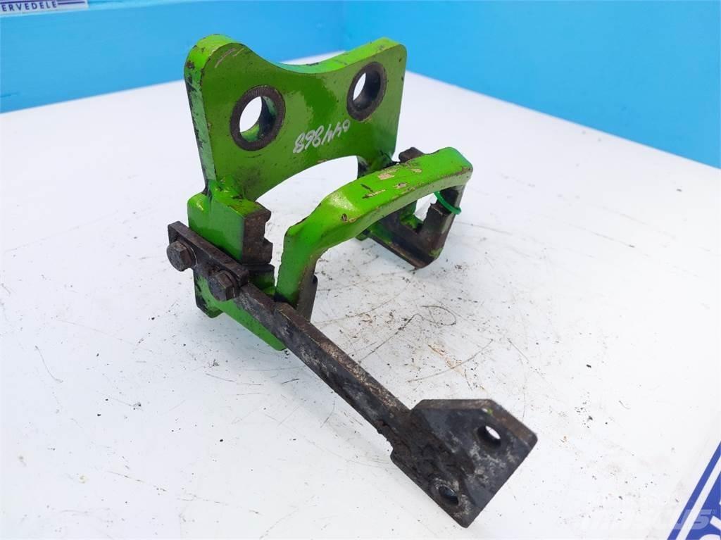 Merlo P41.7 Akslar