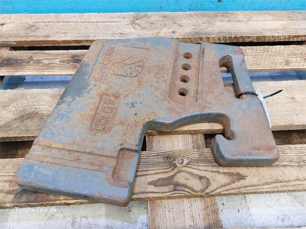 New Holland  Ön ağırlıklar