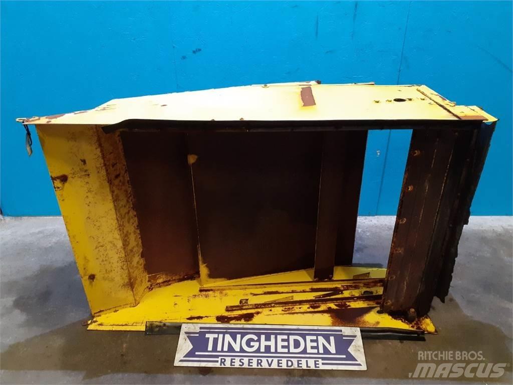 New Holland 1530 Kum ve tuz serpiciler