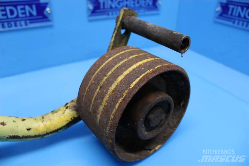 New Holland 1550 Diger tarim makinalari
