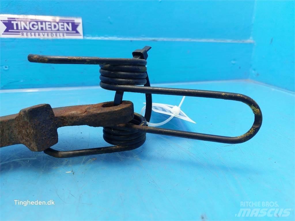 New Holland 4860 Diger tarim makinalari