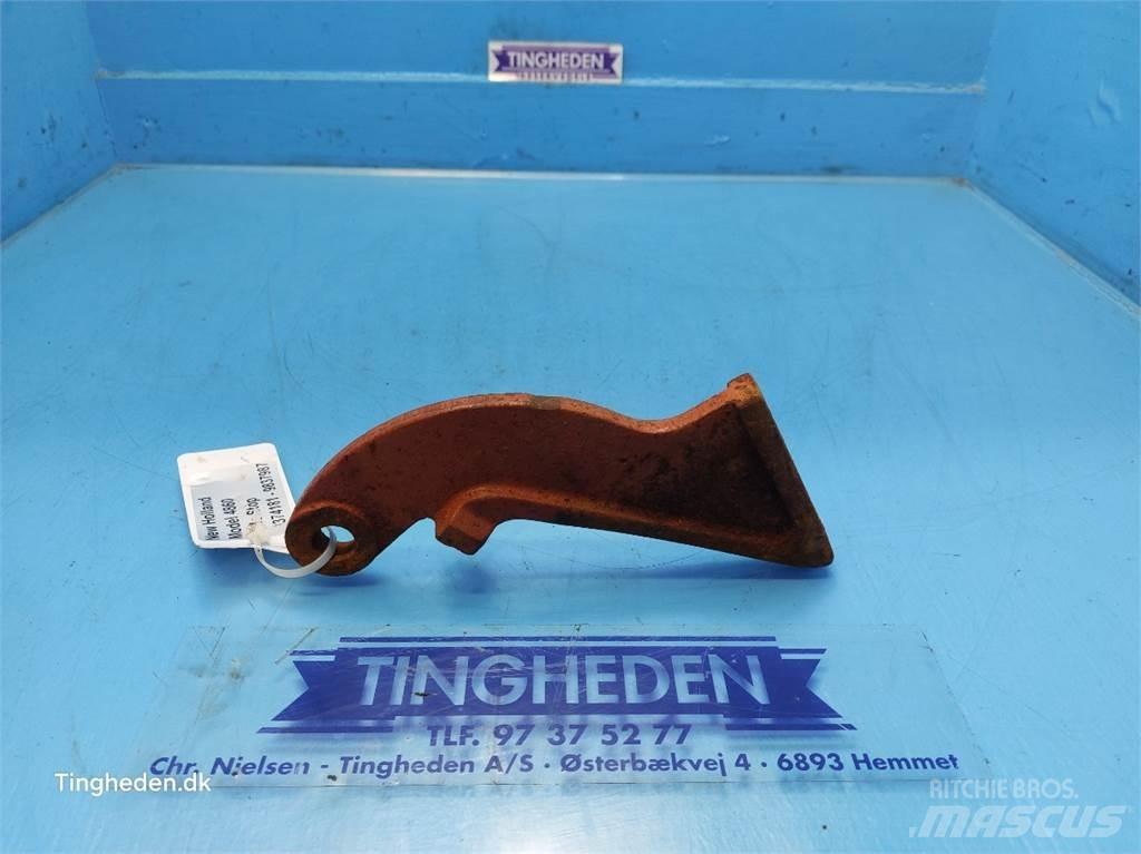 New Holland 4860 Diger tarim makinalari