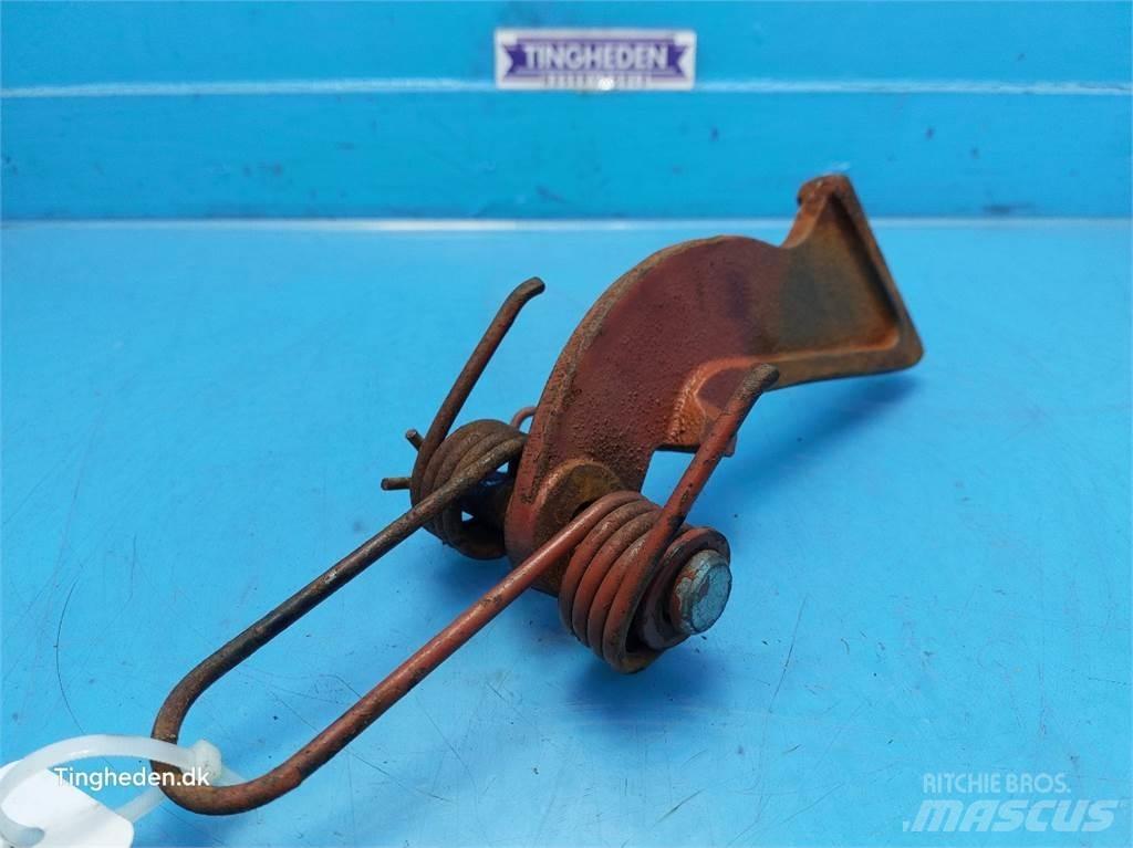New Holland 4860 Diger tarim makinalari