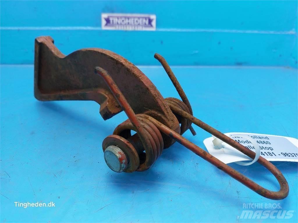 New Holland 4860 Diger tarim makinalari