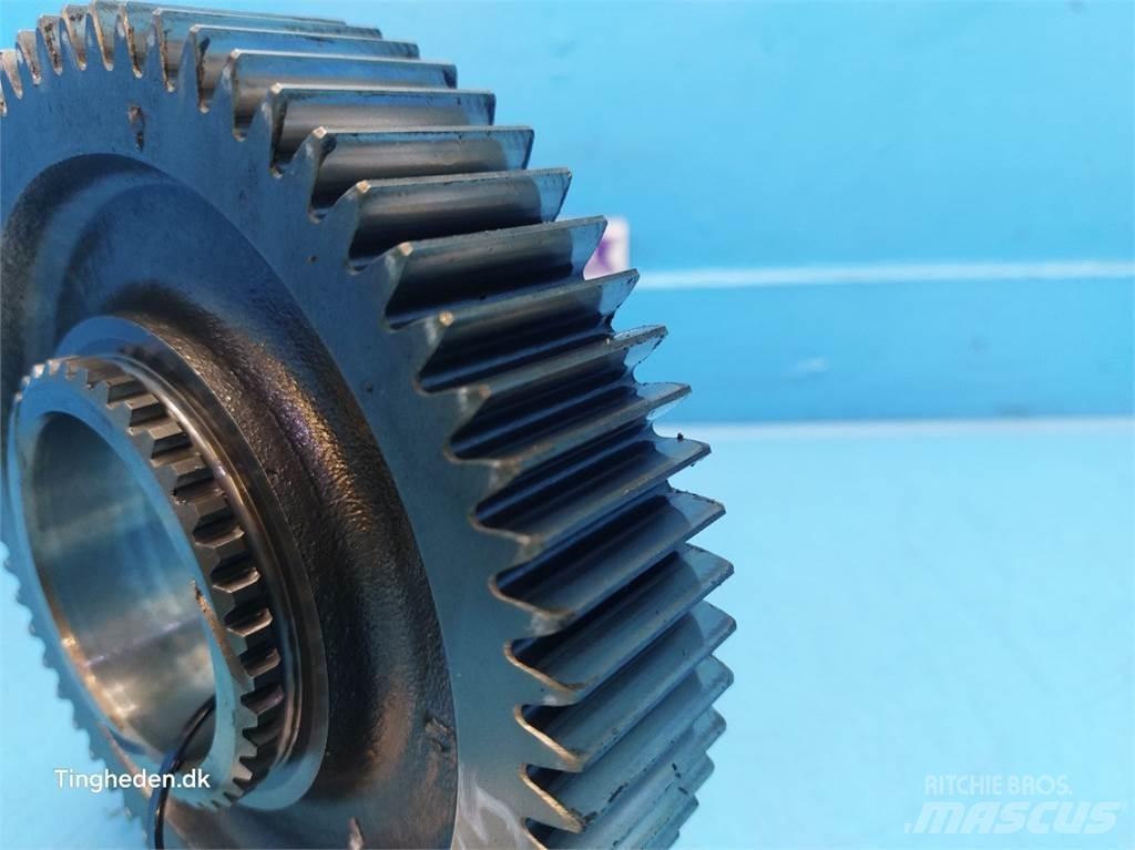 New Holland 6640 Sanzuman