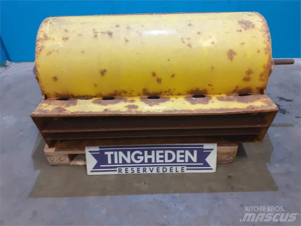 New Holland 8060 Kum ve tuz serpiciler