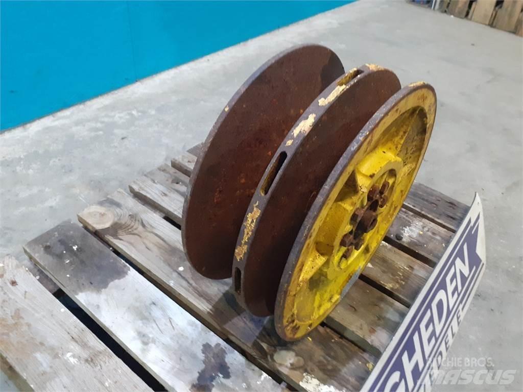 New Holland 8060 Diger tarim makinalari