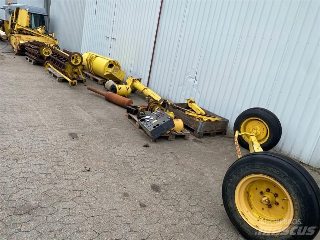 New Holland 8080 Biçerdöverler