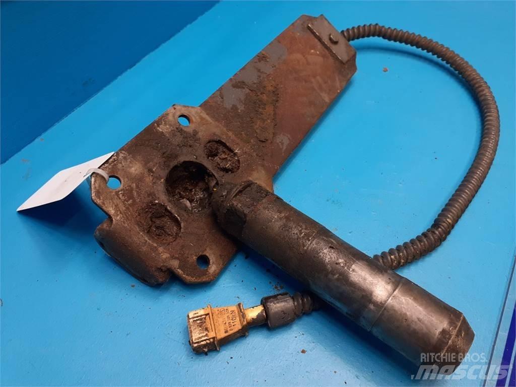New Holland 8670 Diger traktör aksesuarlari