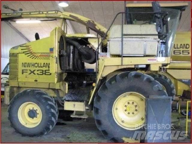 New Holland FX38 Kendi yürür silaj makinalari