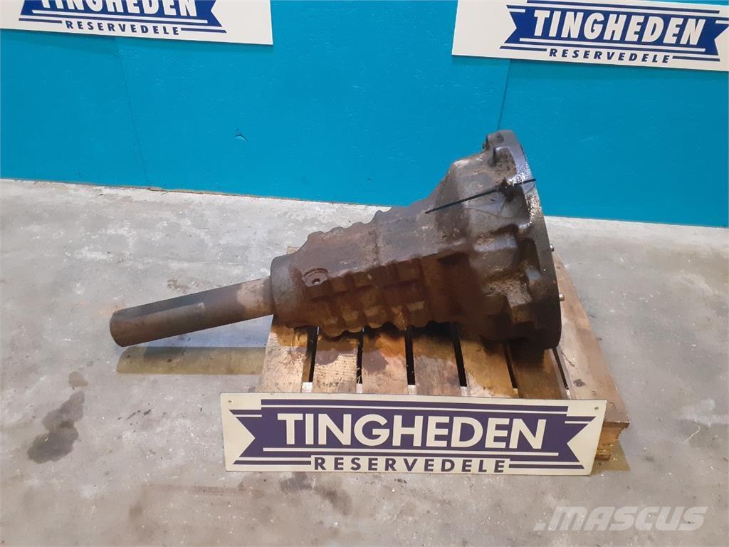 New Holland G170 Diger traktör aksesuarlari