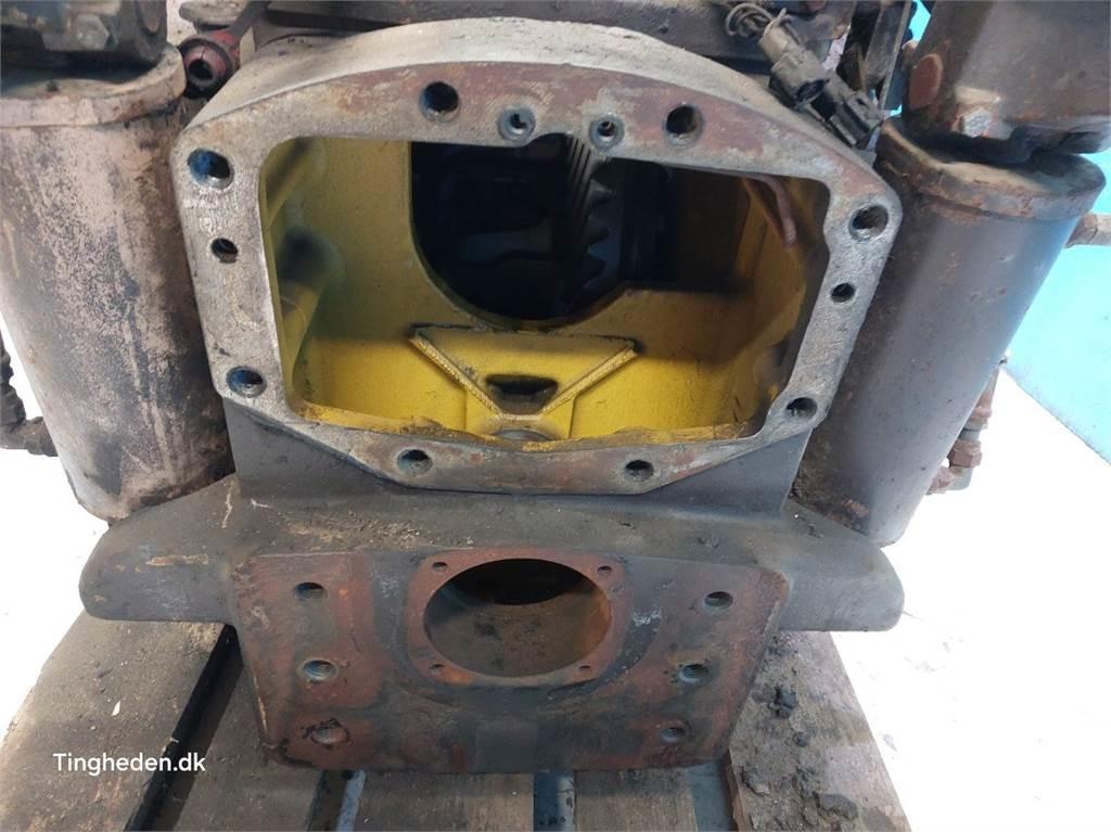 New Holland G190 Sanzuman