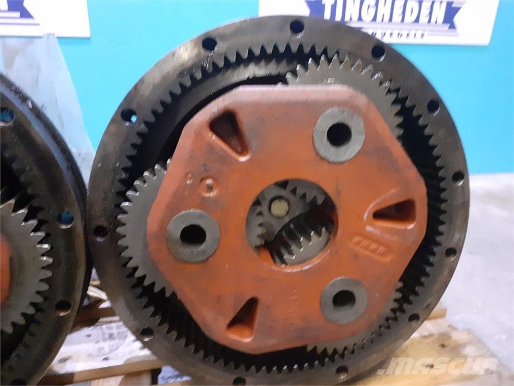 New Holland M160 Diger traktör aksesuarlari