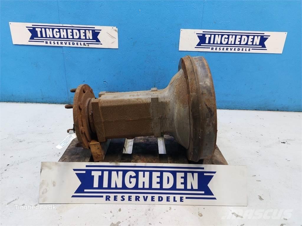New Holland M160 Diger traktör aksesuarlari