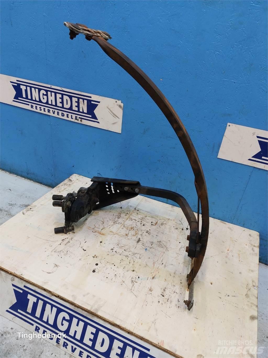 New Holland T6 Diger traktör aksesuarlari