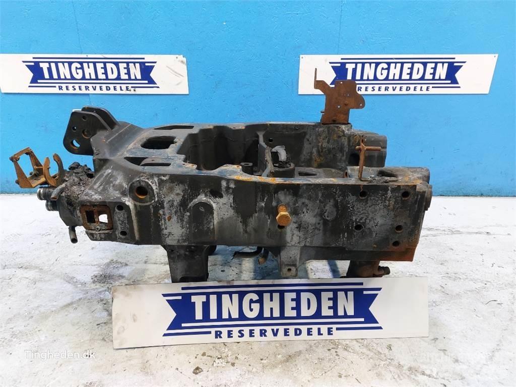 New Holland T6 Diger traktör aksesuarlari