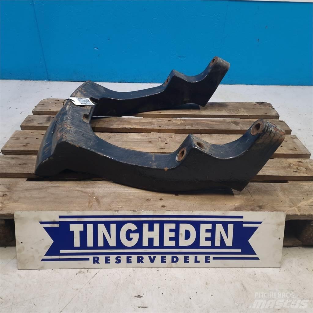 New Holland T7 Ön ağırlıklar