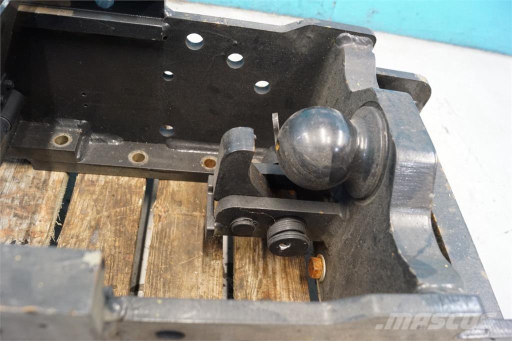 New Holland T8 Diger traktör aksesuarlari