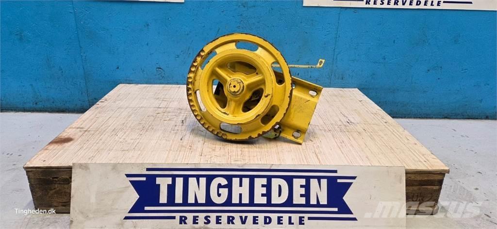 New Holland TF44 Diger tarim makinalari
