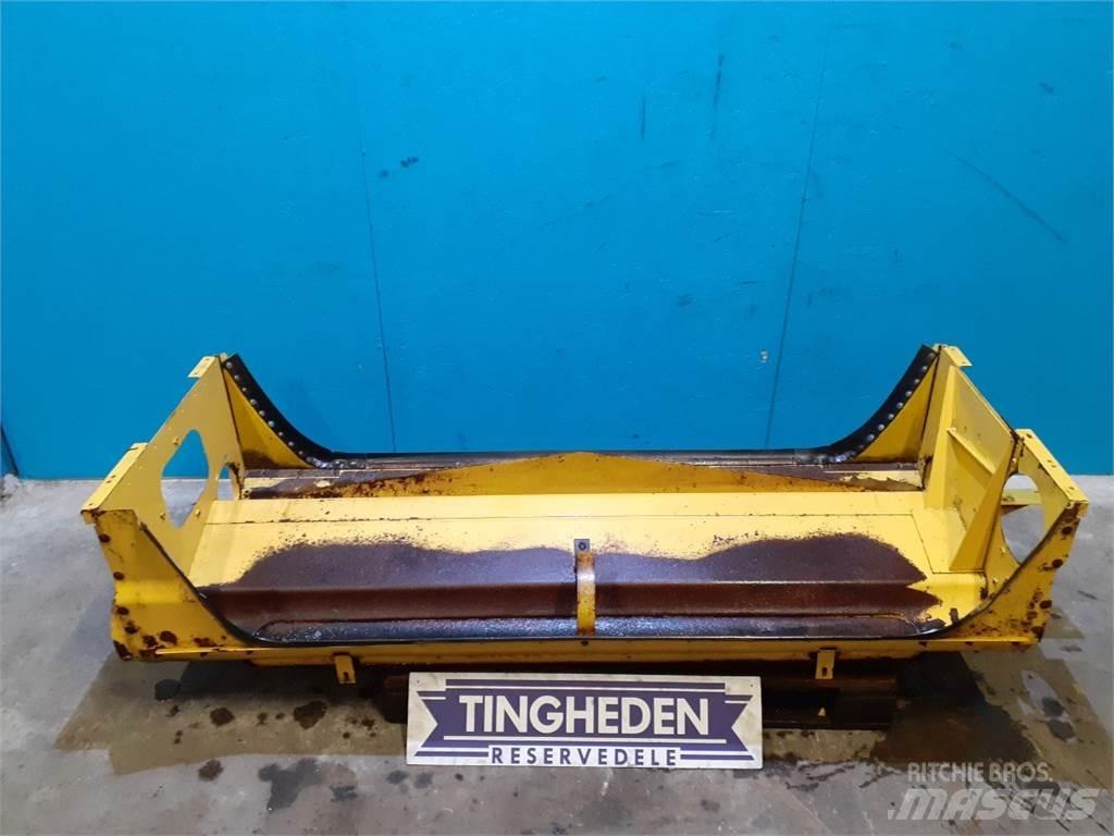 New Holland TF78 Kum ve tuz serpiciler