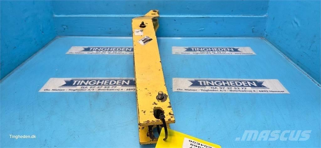 New Holland TF78 Kum ve tuz serpiciler