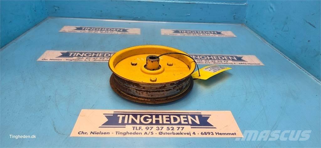 New Holland TX30 Diger tarim makinalari