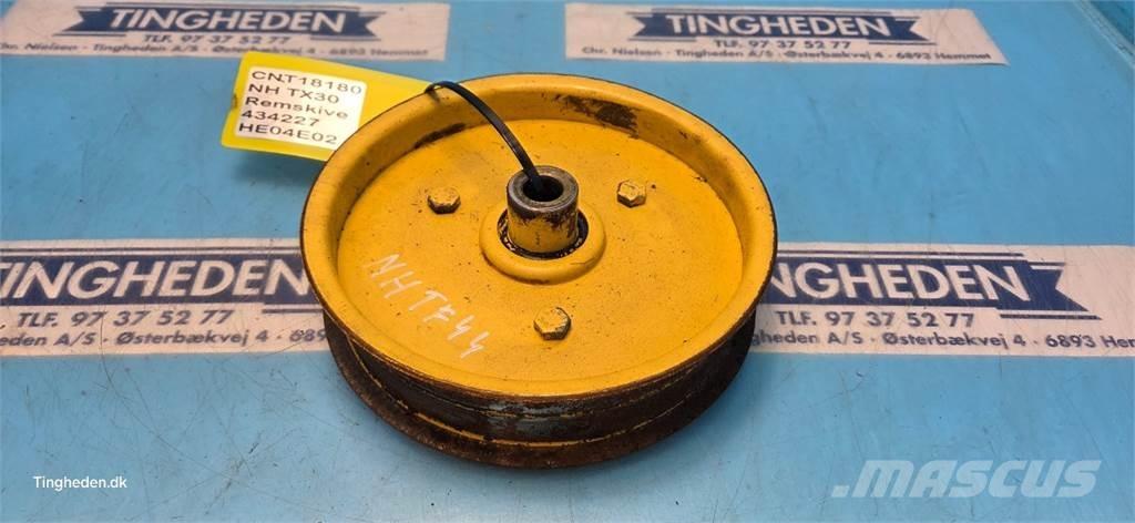 New Holland TX30 Diger tarim makinalari