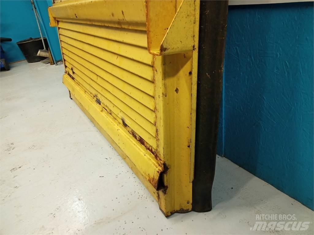 New Holland TX32 Kum ve tuz serpiciler