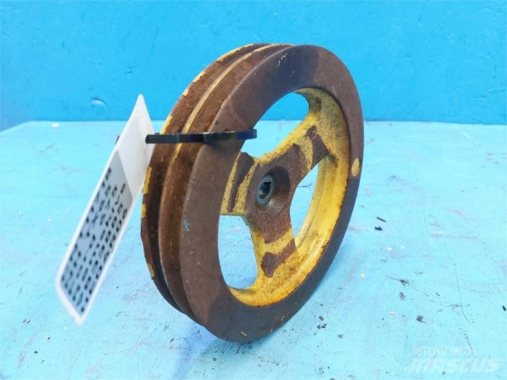 New Holland TX65 Diger tarim makinalari