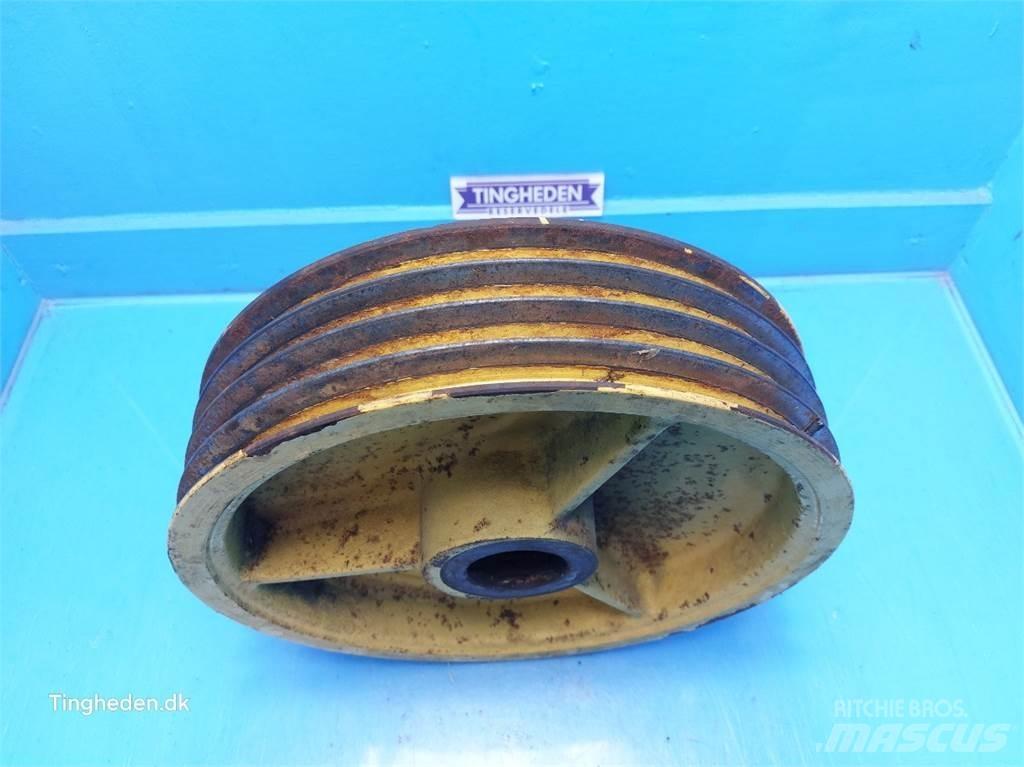 New Holland TX66 Diger tarim makinalari