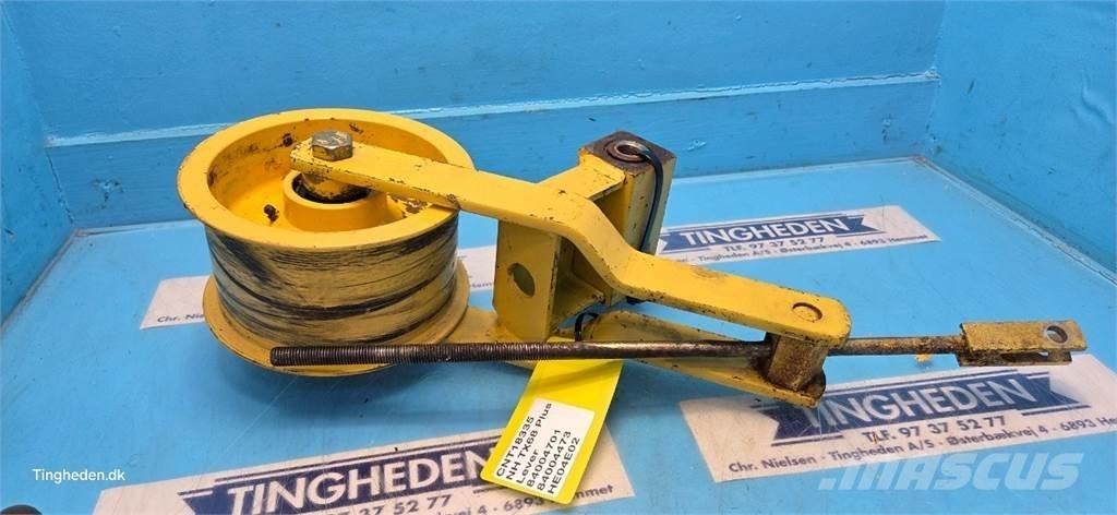 New Holland TX68 Kum ve tuz serpiciler