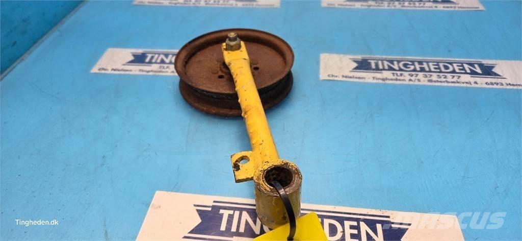 New Holland TX68 Kum ve tuz serpiciler