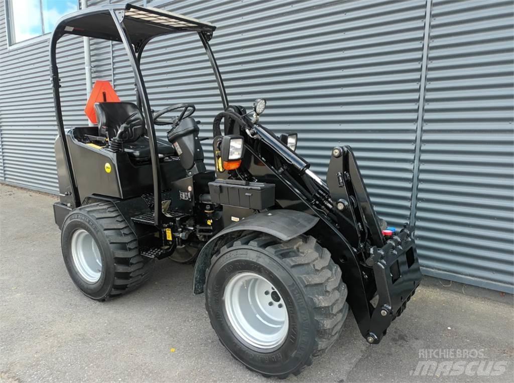 Schäffer 2434 Mini yükleyiciler