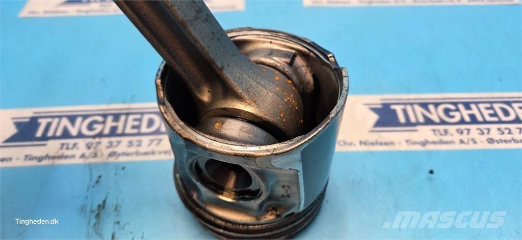  SisuDiesel 84AWF Motorlar