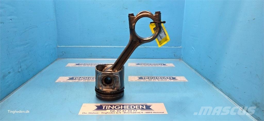  SisuDiesel 84AWF Motorlar