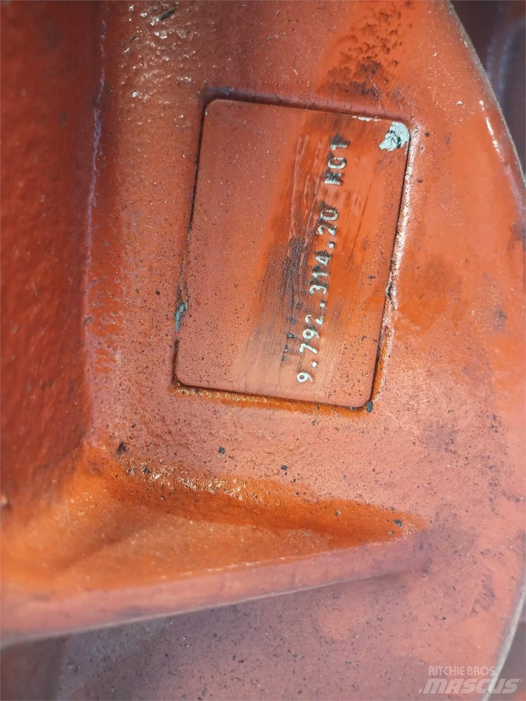 Taarup 9063C Kombine tirmiklar
