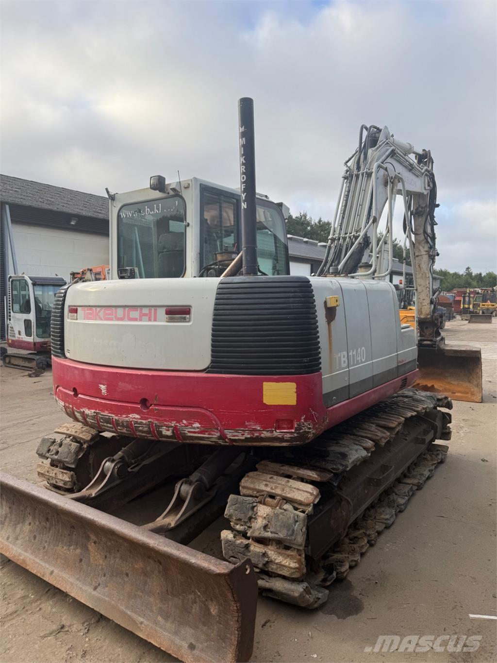 Takeuchi TB1140 Paletli ekskavatörler